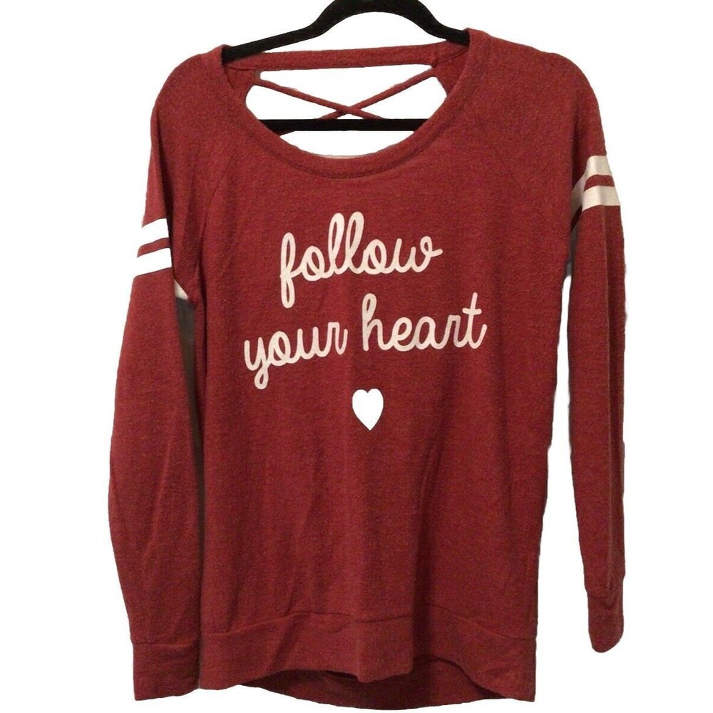 Chaser Red Women's Size Medium Follow Your Heart‎ Open Back Long Sleeve Top
